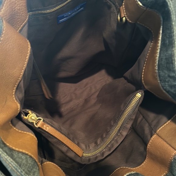 BURBERRY Denim and Leather satchel!!! EXCELLENT CONDITION! - Picture 4 of 8